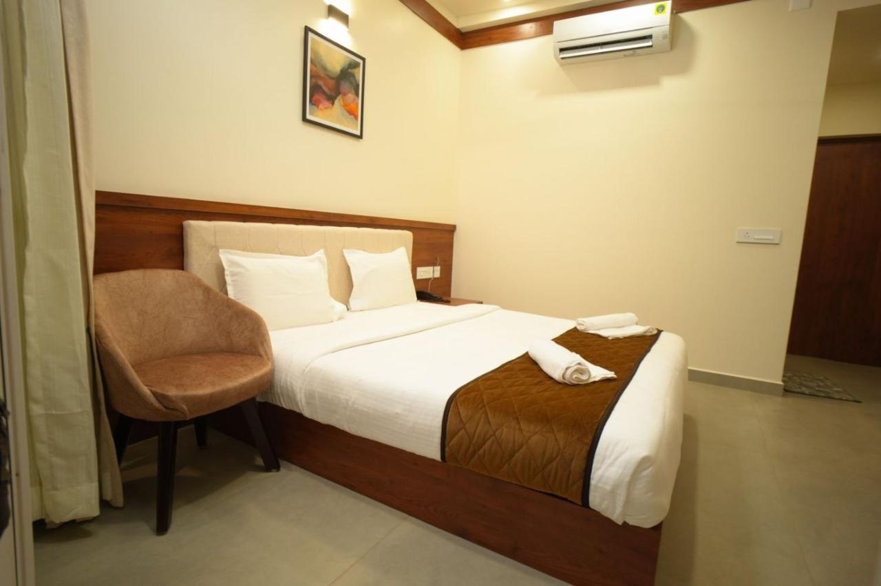 فندق Royalton Residency Mundakāyam المظهر الخارجي الصورة