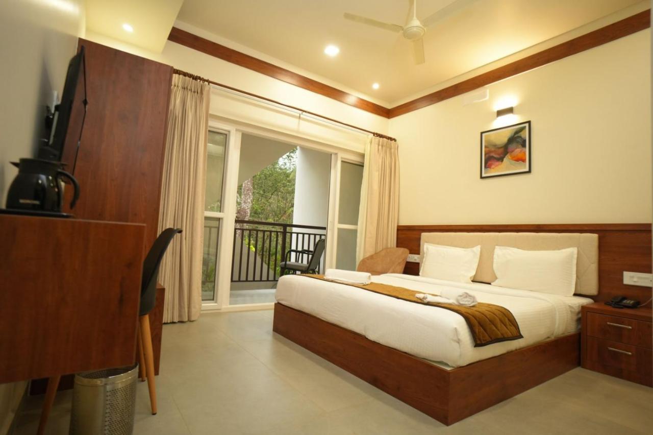 فندق Royalton Residency Mundakāyam المظهر الخارجي الصورة