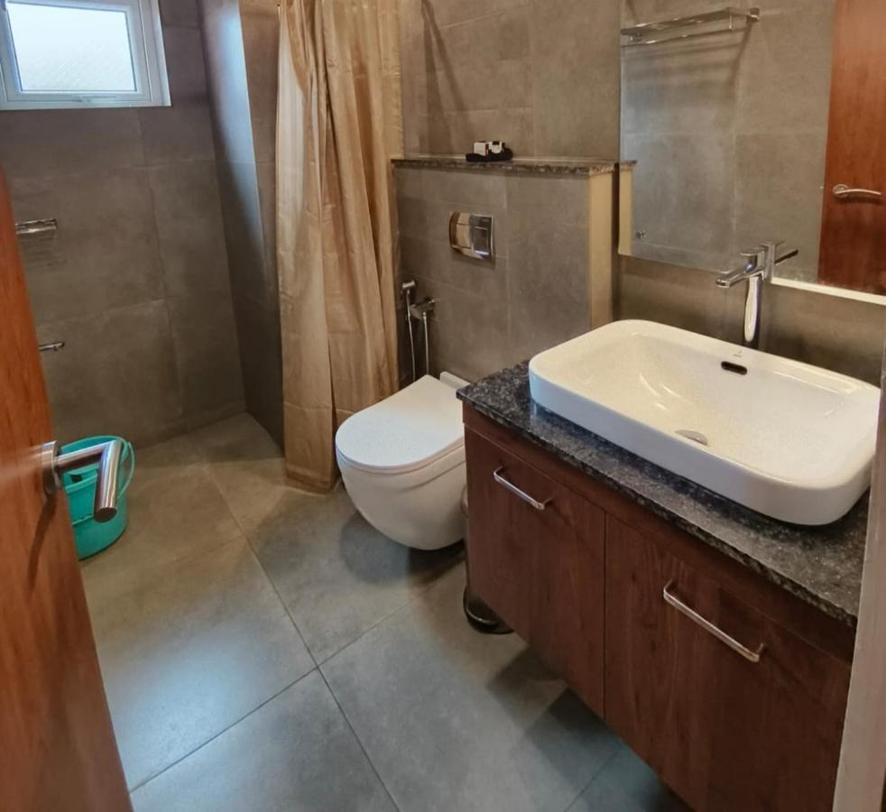 فندق Royalton Residency Mundakāyam المظهر الخارجي الصورة